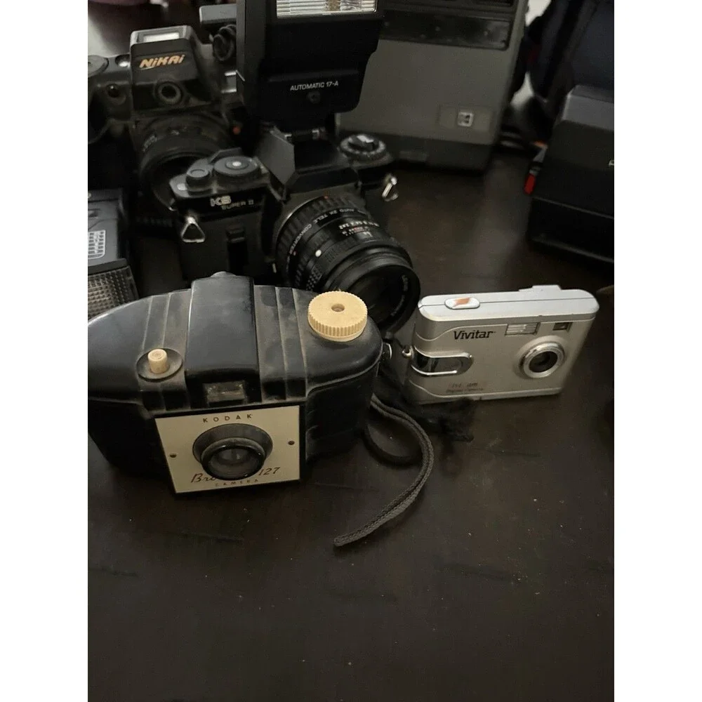 VINTAGE CAMERA LOT